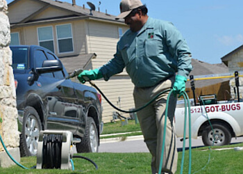 Bulwark Exterminating - Corpus Christi, TX Pest Control Companies - Field Work Image