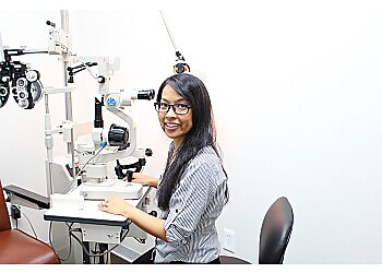 Bunthay Chorn Tan, OD - BEACH EYECARE OPTOMETRY Long Beach Pediatric Optometrists image 1