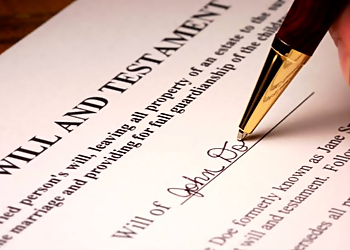 Busch Law - Elk Grove, CA Estate Planning Lawyers - Attorney Desk Image