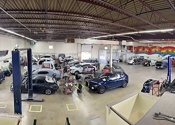 Cleveland Auto Body Shops CARSTAR iGear Auto Body & Frame