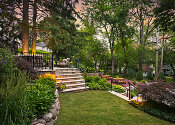 Naperville Landscaping Companies C.B. Conlin Landscapes Inc.