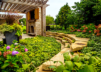 Naperville Landscaping Companies C.B. Conlin Landscapes Inc.