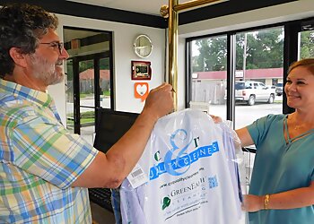 Lafayette Dry Cleaners C & R Quality Cleaners