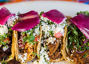 3 Best Mexican Restaurants In Milwaukee Wi Threebestrated Milwaukee Mexican Restaurant Café Corazón