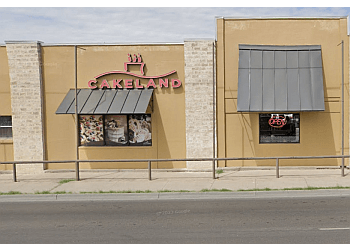 Laredo Cakes Cakeland Bakery