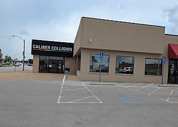 Caliber Collision St. Louis St Louis Auto Body Shops Caliber Collision St. Louis