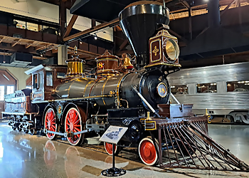 Sacramento Places To See California State Railroad Museum