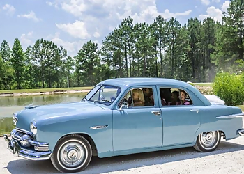 Callan's Classics, LLC Savannah Limo Service image 1
