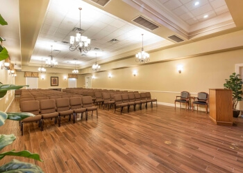 3 Best Funeral Homes in Dallas, TX - Expert Recommendations