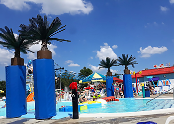 Louisville Amusement Parks Calypso Cove Family Waterpark