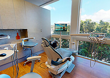 Honolulu Dentists Candace M. Wada, DDS - KAHALA SMILE PROFESSIONALS