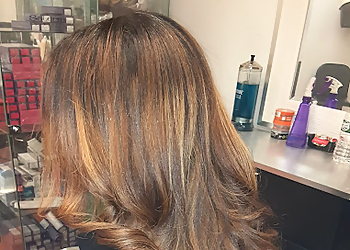 Candi Hair Salon Hartford Hair Salons image 1