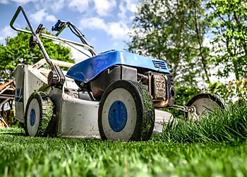 Cape Coral Lawn Care - Cape Coral, FL Lawn Care Services - Equipment Image
