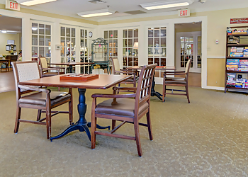 Roanoke Assisted Living Facilities Cardinal Senior Living