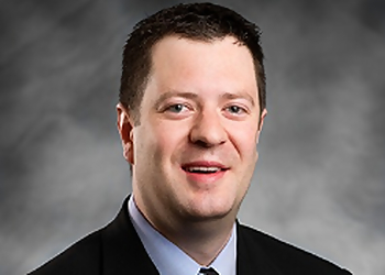Carl T Hinshaw, MD - COREWELL HEALTH Carl T Hinshaw, MD - Grand Rapids, MI Pain Management Doctors - Doctor Portrait Image