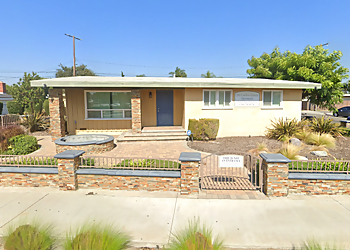 Anaheim Pediatric Optometrists Carlos E. Green, OD, FAAO - Dr. Carlos Green Optometry