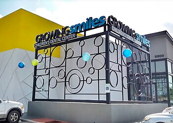 McAllen Kids Dentists Carlos Mohamed, DDS - GROWING SMILES CHILDREN'S DENTAL CENTER