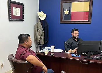 Laredo Insurance Agents Carlos Nunez - FARMERS INSURANCE AGENT
