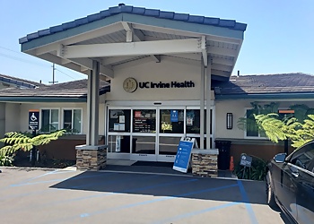 Santa Ana Gastroenterologists Carlos Saad, MD - UCI HEALTH-TUSTIN