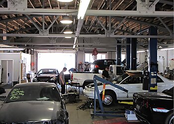 Dayton Auto Body Shops Carl's Body Shop