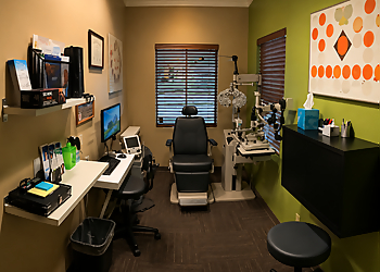 Carol Schulte, OD - Tucson, AZ Eye Doctors - Treatment Room Image