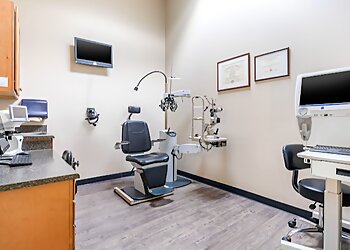 Portland Eye Doctors Carole Tong, O.D. - FOSTER VISION