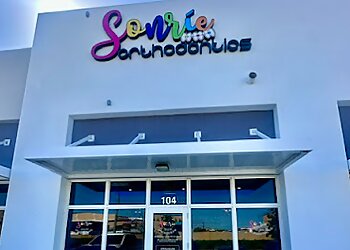 Hialeah Orthodontists Carolina Ramirez, DMD, MSD - SONRIE ORTHODONTICS