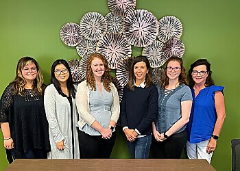 Kansas City Pediatric Optometrists Caroline Mendus, OD - PRECISION OPTICS