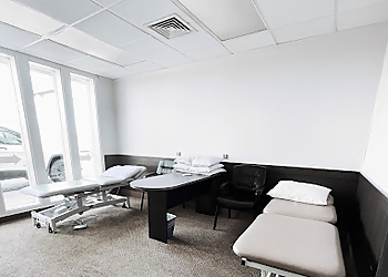 Carson Bailey, DPT - RISE PHYSICAL THERAPY - Boise City, ID Physical Therapists - Treatment Room Image