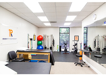 Mobile Physical Therapists Cary Helton, PT, DPT - RENEW PT & WELLNESS
