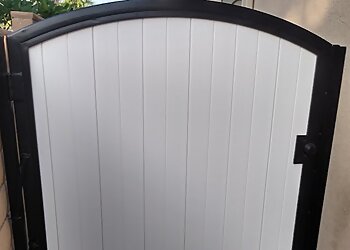 Corona Fencing Contractors Casa Valenzuela Construction