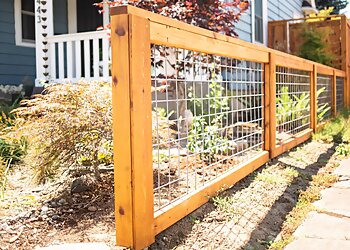 Vancouver Fencing Contractors Cascade Fence and Deck, LLC