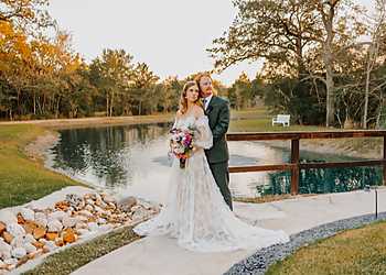 Cassidy Hope Photography Cassidy Hope Photography - Beaumont, TX Wedding Photographers - Service Image