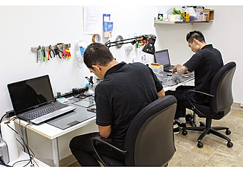 CellSpot Tustin Cell Phone Repair - Orange, CA Cell Phone Repair - Field Work Image