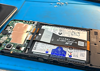 CellZone & Repair - Phoenix, AZ Cell Phone Repair - Service Image