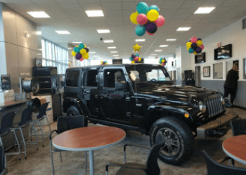 Central Avenue Chrysler Jeep Dodge Ram - Yonkers, NY Car Dealerships - Business Gallery Image