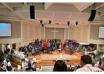 3 Best Churches in Charlotte, NC - Expert Recommendations