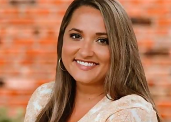 Cera Allred, LCMHC - MINDPATH HEALTH PSYCHIATRISTS & THERAPISTS GREENSBORO Cera Allred, LCMHC - MINDPATH HEALTH PSYCHIATRISTS & THERAPISTS GREENSBORO - Greensboro, NC Therapists - Doctor Portrait Image