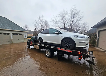 Certified Towing Authority - St Paul, MN Towing Companies - Service Vehicle Image