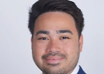 Cesar Alfaro, M.D. - Elizabeth, NJ Eye Doctors - Doctor Portrait Image