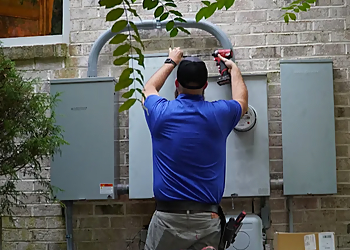 Chamberlain Electric - Durham, NC Electricians - Technician Portrait Image