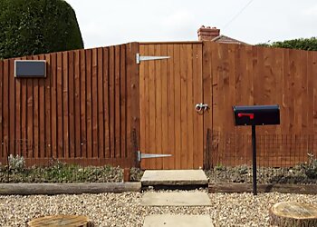 Chandler Fencing Contractors Chandler Pool & Block Fence Company