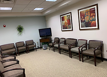 Milwaukee Pain Management Doctors Chandur Piryani, MD