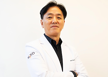 Chang B. Son, MD - SCN DERMATOLOGY Chang B. Son, MD - Newark, NJ Dermatologists - Healthcare Staff Image