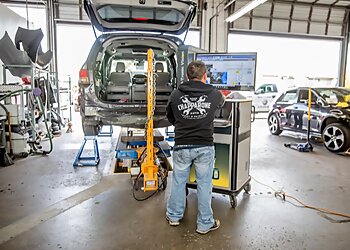 San Diego Auto Body Shops Chapparone Auto Body & Painting