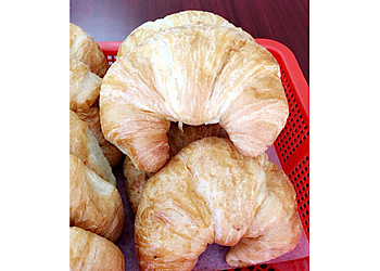 Chela's Bakery Moreno Valley Bakeries image 1