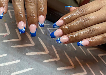 Norfolk nail salon Chic Nails