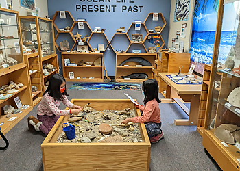 Fremont Places To See Children's Natural History Museum