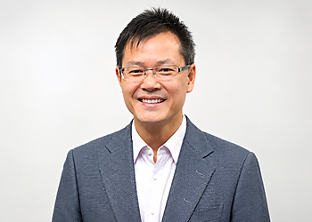Chong-hau Zhao, MD - El Monte, CA Pain Management Doctors - Doctor Portrait Image