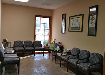 Chow Acupuncture & Chinese Medicine - Baton Rouge, LA Acupuncture - Reception Area Image